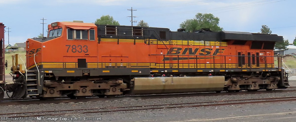 BNSF 7833